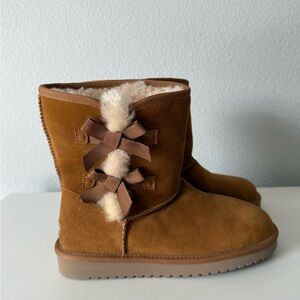 Koolaburra Tan Suede Boots with Plush Lining